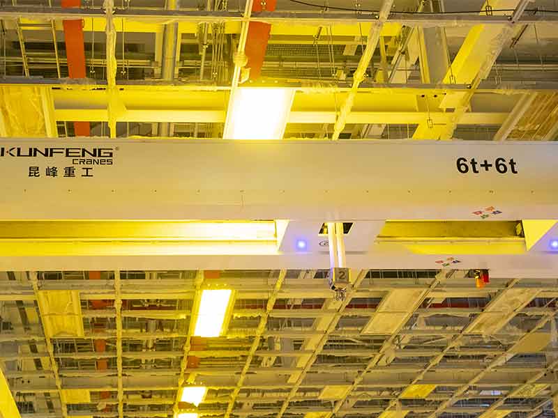 高精密纤维带起重机